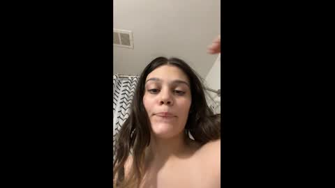Snapshot of wetwithme2024 chatting on December 14, 2024, 1:16 pm Zooties online show from December 14, 2024, 1:16 pm