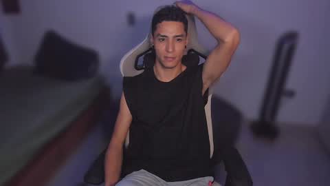 Snapshot of wexx_ chatting on September 12, 2025, 5:07 am wex online show from September 12, 2025, 5:07 am