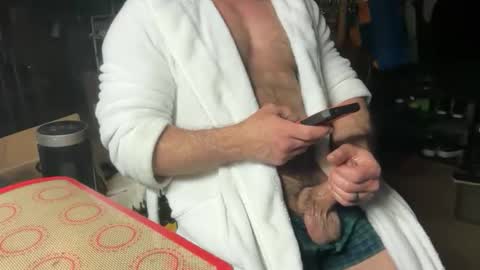 whackingmywilly online show from April 21, 2026, 12:34 am