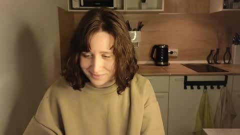 Snapshot of whatamarrie chatting on December 23, 2024, 7:09 pm Marrie online show from December 23, 2024, 7:09 pm