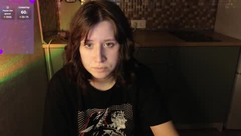 Snapshot of whatamarrie chatting on January 8, 2025, 7:03 pm Marrie online show from January 8, 2025, 7:03 pm