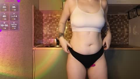 Snapshot of whatamarrie chatting on January 12, 2025, 8:36 pm Marrie online show from January 12, 2025, 8:36 pm