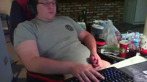 whateverdude555 online show from October 26, 2025, 3:18 pm