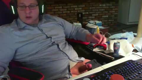 whateverdude555 online show from November 3, 2025, 10:53 pm