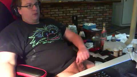 whateverdude555 online show from December 22, 2025, 7:44 pm