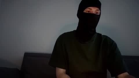 Snapshot of whispero_o chatting on October 25, 2025, 2:52 am whispero_o online show from October 25, 2025, 2:52 am