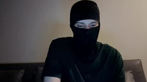 Snapshot of whispero_o chatting on October 28, 2025, 5:37 pm whispero_o online show from October 28, 2025, 5:37 pm