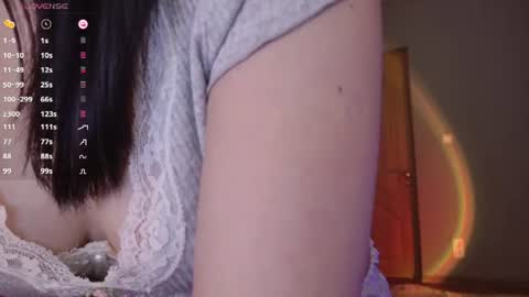 whispersofdarsy online show from June 18, 2026, 7:51 pm