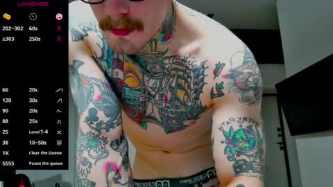 Max online show from October 3, 2025, 2:41 am