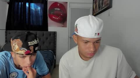 white online show from March 25, 2026, 8:04 pm