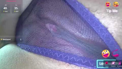 Snapshot of white_sexy_ chatting on February 14, 2026, 10:23 am white_sexy_ online show from February 14, 2026, 10:23 am