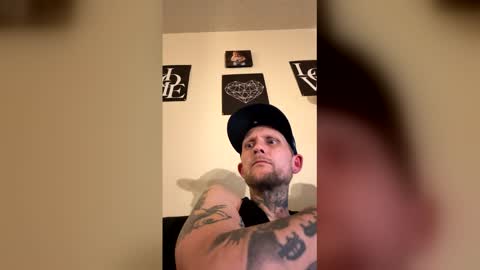 Snapshot of whiteboyosama chatting on March 2, 2026, 7:15 am whiteboyosama online show from March 2, 2026, 7:15 am