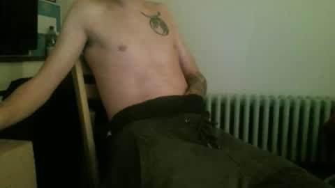 whiteboyslim21 online show from February 25, 2026, 8:35 am
