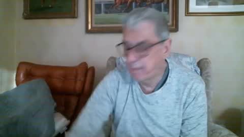 whitebriefs009 online show from January 13, 2025, 10:14 am