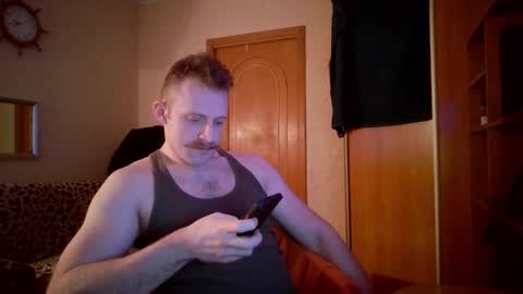 Snapshot of whitebull97 chatting on February 14, 2026, 6:48 pm WhiteBull online show from February 14, 2026, 6:48 pm