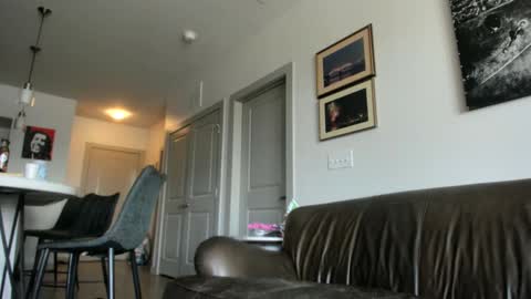 Snapshot of whitechocalate91 chatting on October 8, 2025, 6:49 pm just str8 stud nut 1000 online show from October 8, 2025, 6:49 pm