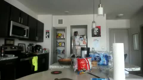 just  str8 stud nut  1000 online show from February 26, 2026, 6:40 pm