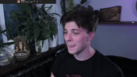 Gus online show from October 6, 2025, 9:12 pm