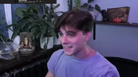 Gus online show from October 10, 2025, 7:35 pm