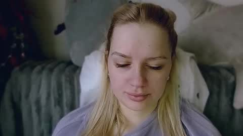 whitehex666 online show from March 15, 2026, 9:37 am