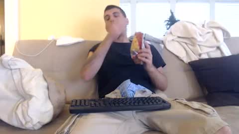 whitemeat321 online show from July 20, 2026, 6:43 pm