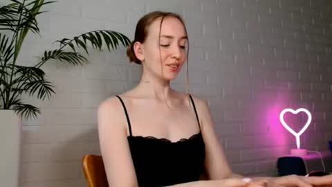Snapshot of whiteprincessluna chatting on July 6, 2026, 3:03 pm You wont find me here on Saturdays and Sundays online show from July 6, 2026, 3:03 pm