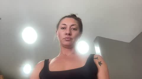 iamwhitneyoc online show from July 18, 2026, 8:23 pm