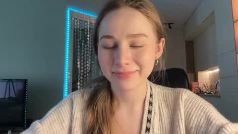 Alisa online show from January 19, 2025, 9:44 am