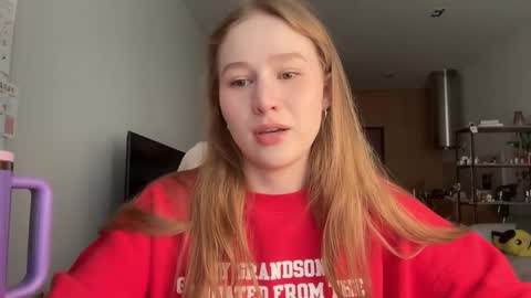 Alisa online show from October 19, 2025, 7:20 am