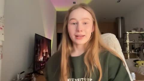 Snapshot of whoisalisa chatting on February 13, 2026, 7:48 am Alisa online show from February 13, 2026, 7:48 am