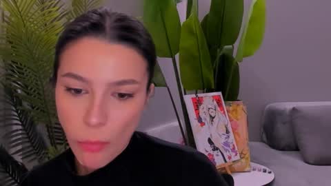 whoislulu online show from February 19, 2025, 6:32 pm