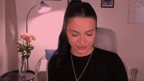 whoislulu online show from April 16, 2026, 9:39 pm