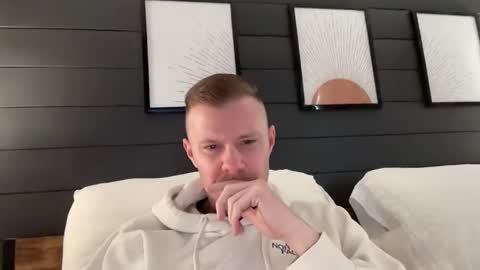 Snapshot of whoops1017 chatting on January 7, 2025, 2:41 pm whoops1017 online show from January 7, 2025, 2:41 pm