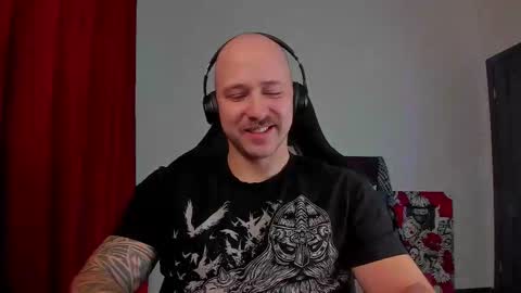 VI online show from November 28, 2025, 7:38 pm