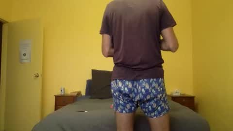 whynotfly1 online show from December 19, 2024, 9:18 am