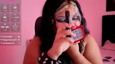wickedlemon_ online show from June 17, 2026, 7:59 pm