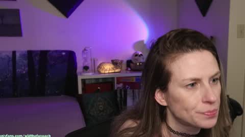 Gretchen  Jimmy online show from March 5, 2026, 12:50 am