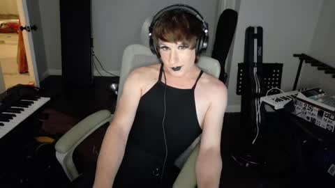 Countess of Hotdogs online show from June 7, 2026, 2:48 am