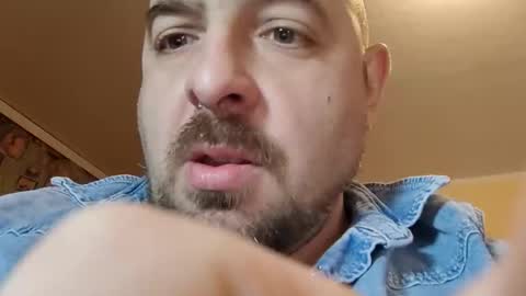 WikiBitch online show from November 27, 2025, 10:23 pm