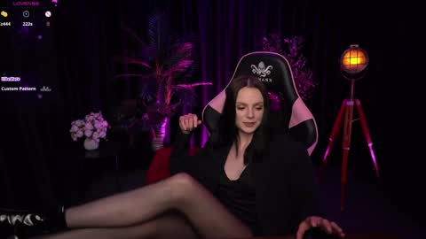 Snapshot of wild_alice_me chatting on April 29, 2026, 3:38 pm Alice online show from April 29, 2026, 3:38 pm