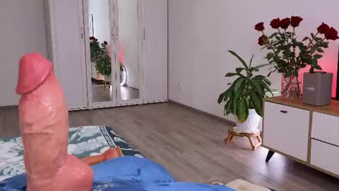 Audrey online show from June 27, 2026, 12:22 pm