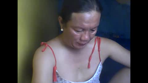 wild_sunflower11 online show from October 22, 2025, 7:19 am