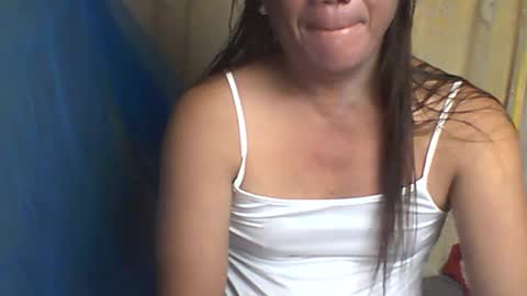 wild_sunflower11 online show from July 12, 2026, 12:23 am