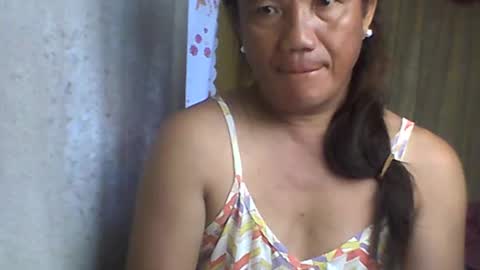 wild_sunflower11 online show from July 25, 2026, 10:18 pm