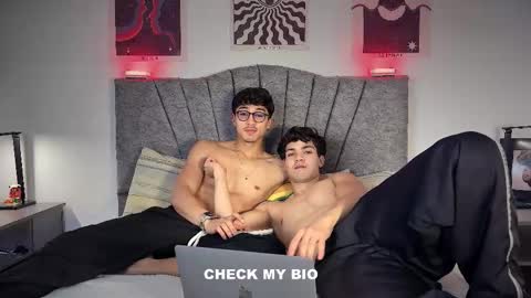 WildDesire online show from February 19, 2026, 2:18 am