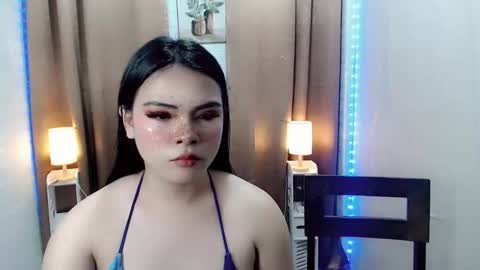 wildhotasiants online show from January 18, 2026, 9:40 pm