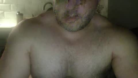 Snapshot of wildjohn_xx chatting on December 15, 2025, 11:31 pm WildJohn XX online show from December 15, 2025, 11:31 pm