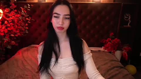 Alena online show from November 13, 2025, 6:45 am