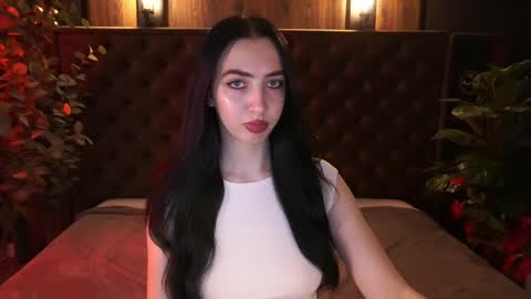 Alena online show from April 1, 2026, 6:25 am