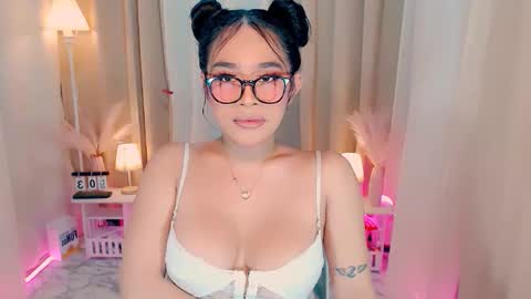 shea online show from October 12, 2025, 3:05 am